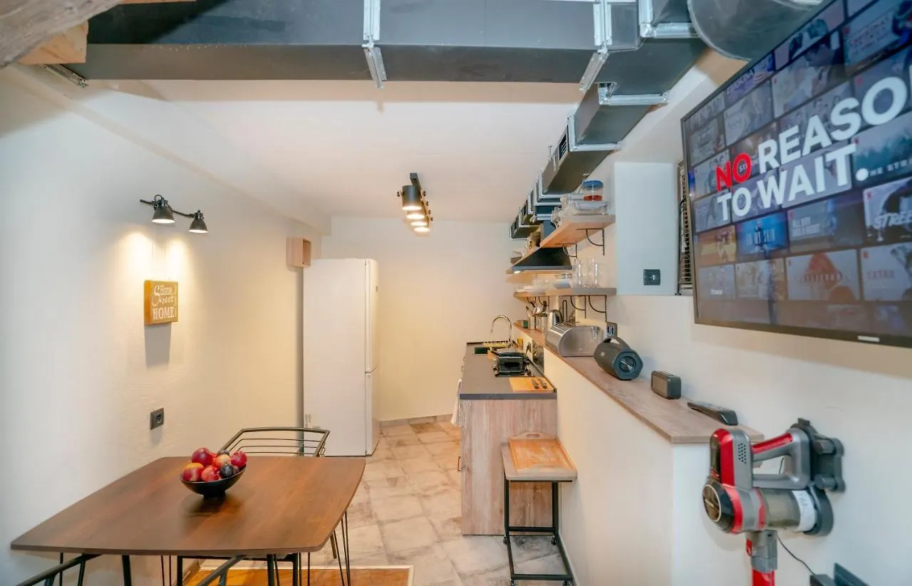 Orangify Tbilisi Apartment