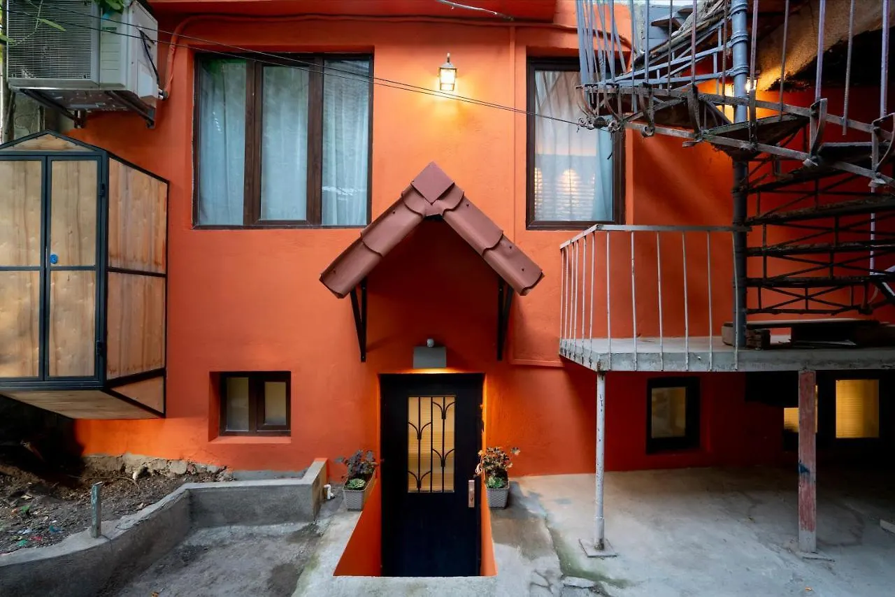 Orangify Tbilisi Apartment